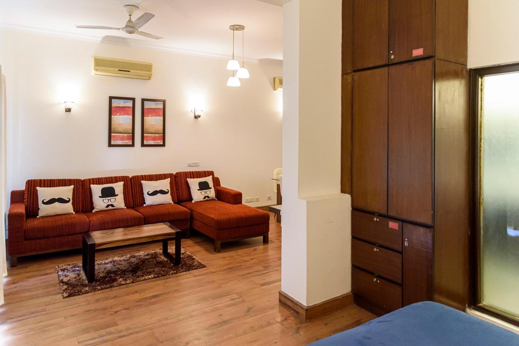 Beautiful Apartments at Tarudhan Valley Golf Resort, Manesar Gurgaon Chambre photo