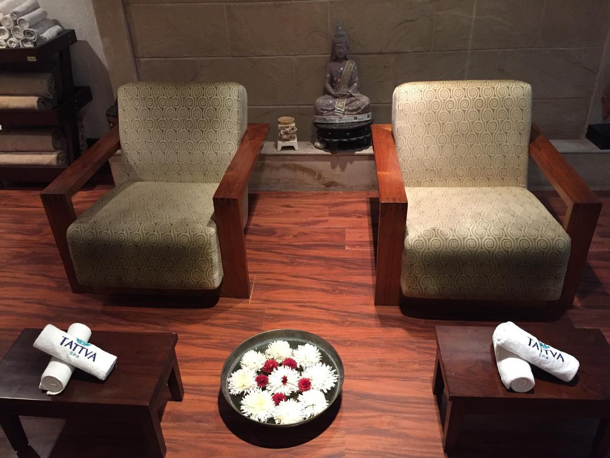 Beautiful Apartments at Tarudhan Valley Golf Resort, Manesar Gurgaon Extérieur photo