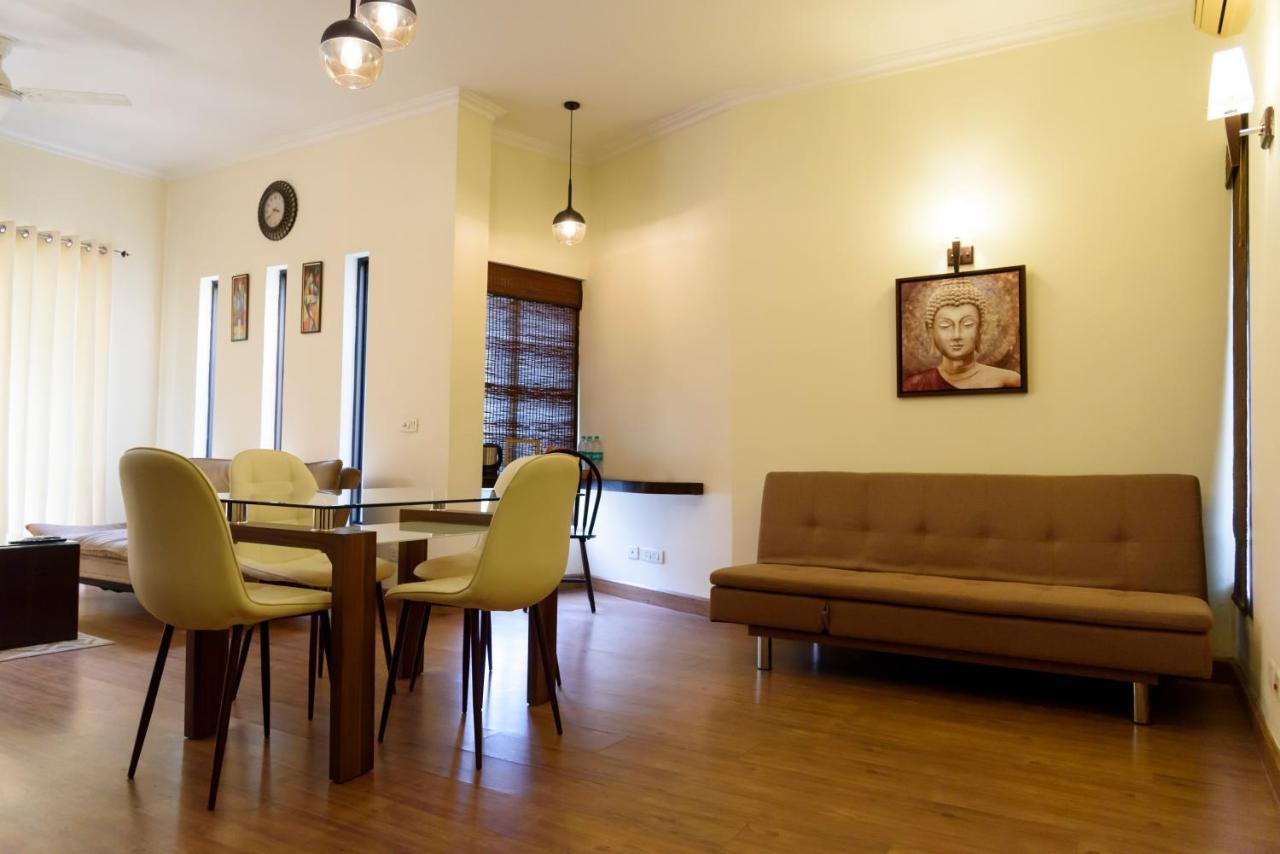 Beautiful Apartments at Tarudhan Valley Golf Resort, Manesar Gurgaon Extérieur photo